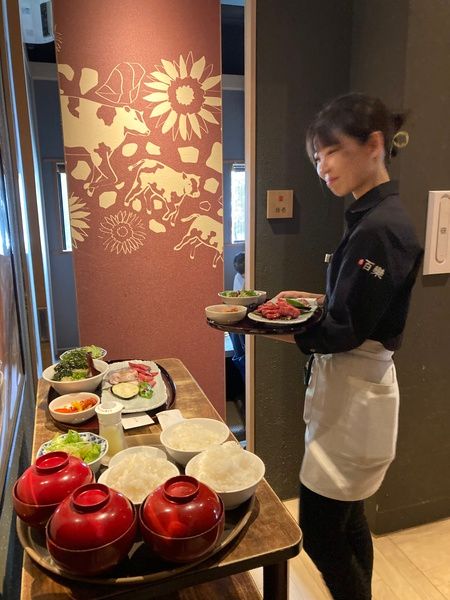 居間焼肉 百欒(ひゃくらん)のアルバイト・バイト求人情報-01
