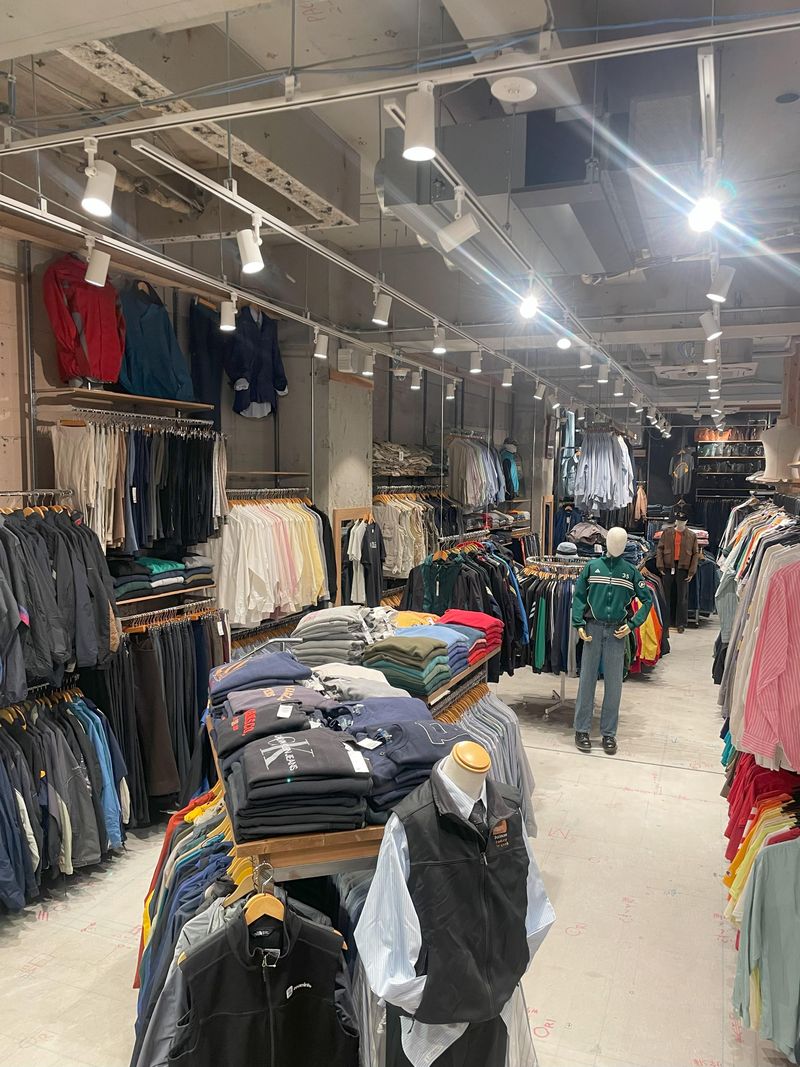 古着屋JAM　明治通り店のアルバイト・バイト求人情報-04