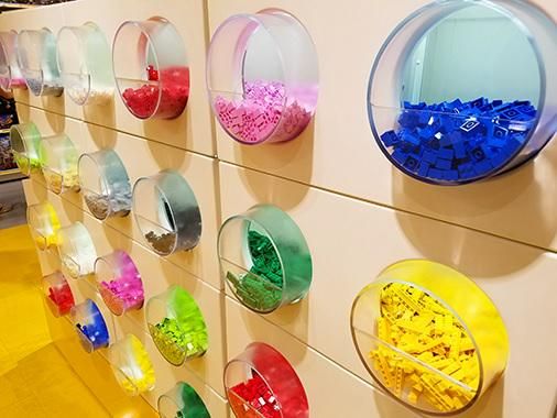レゴ(R)ストア　有明ガーデン店の求人4