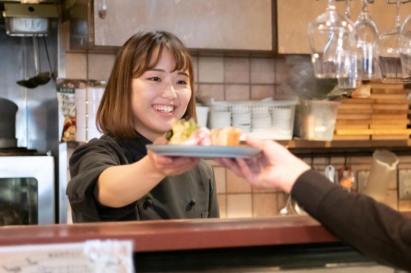 東京ワインバル　八十郎のアルバイト・バイト求人情報-04