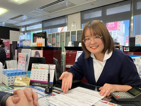 ベストメディカルサービス株式会社_メガネコンタクトおおたかの森駅前店の求人情報