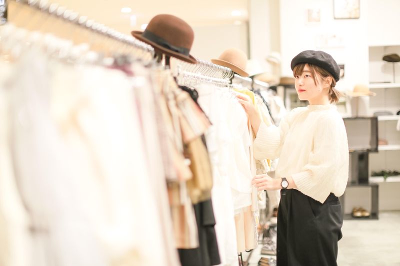 クリエイティブスタジオ イノセンス 福岡店のアルバイト・バイト求人情報-05