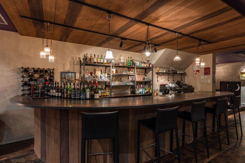 sol et luna(ソール エト ルーナ)のアルバイト・バイト求人情報-03