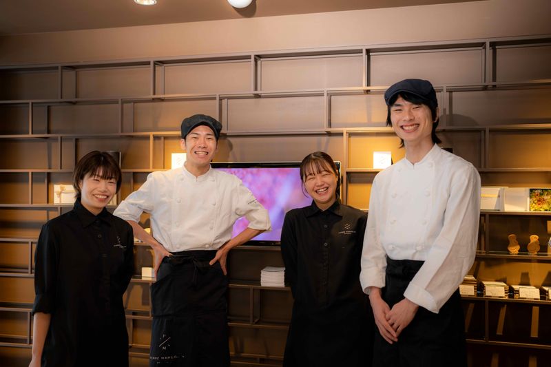 ピエールマルコリーニ コレド室町テラス店のアルバイト・バイト求人情報-04