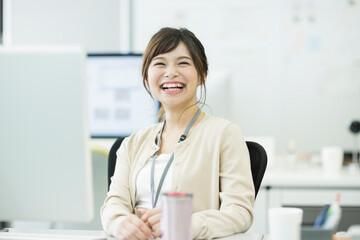 イセヤホールディングス株式会社の求人・転職情報-02