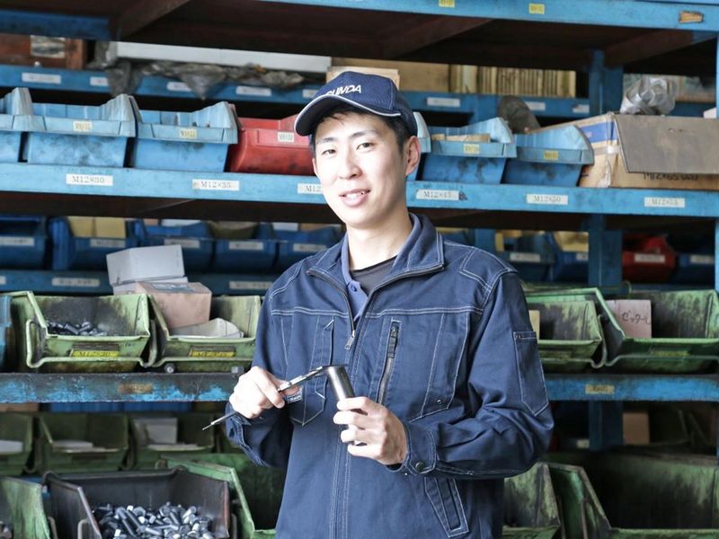 角田鉄工株式会社