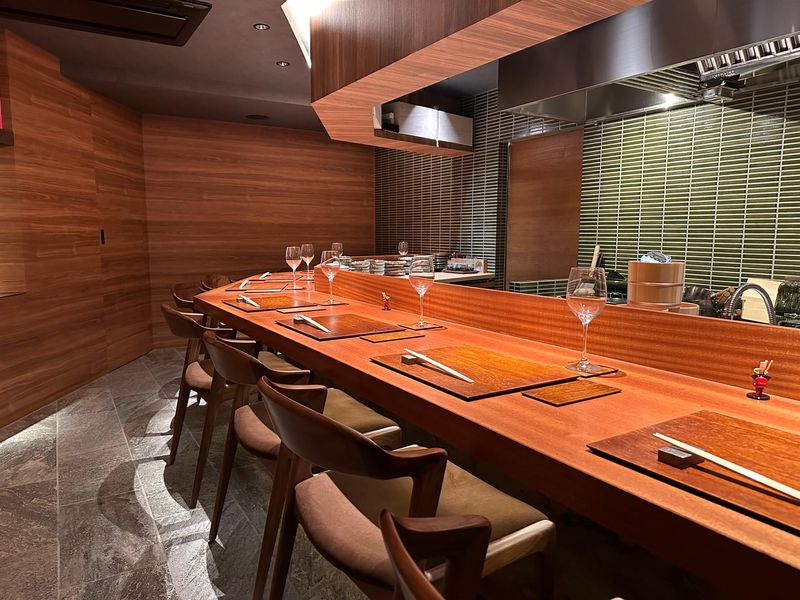 ROKO(ろこう)のアルバイト・バイト求人情報-03