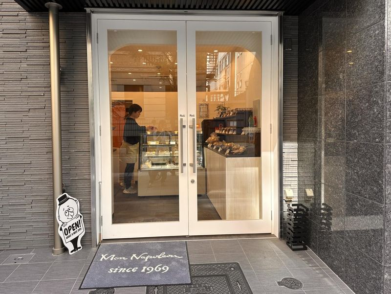 Mon Napoleon(モン・ナポレオン)　本町店のアルバイト・バイト求人情報-04