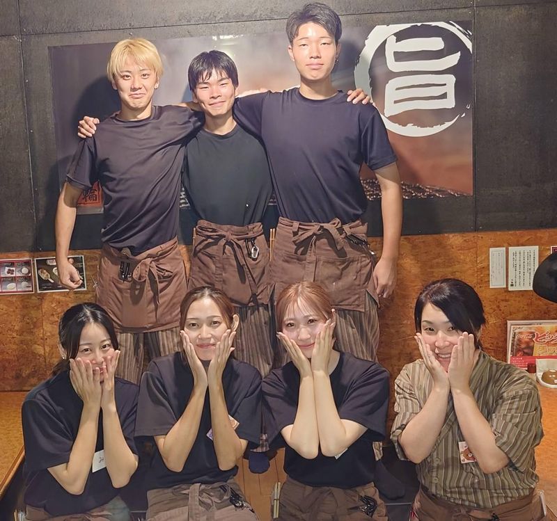 炭火焼肉七輪のアルバイト・バイト求人情報-01