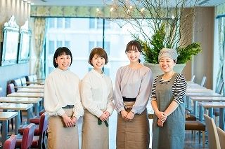 アフタヌーンティー・ティールーム 大丸神戸店のアルバイト・バイト求人情報-03