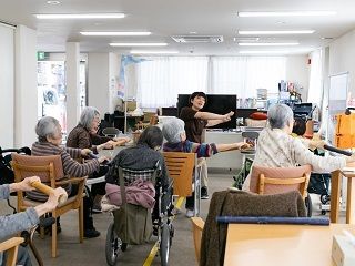 (株)やさしい手　ゆめふる代沢店のアルバイト・バイト求人情報-02