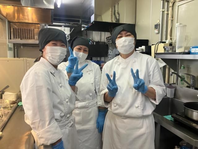 厚木PA店フードコートのアルバイト・バイト求人情報-03