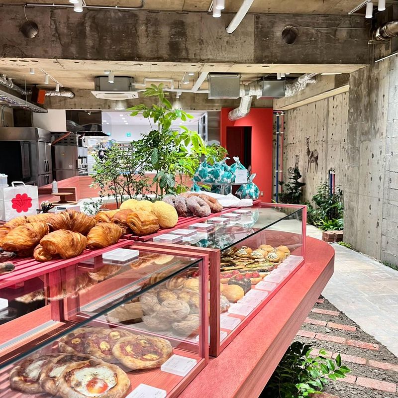 コンパニオンプランツ福岡店のアルバイト・バイト求人情報-01