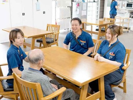 リアンハーモニー　サービス付き高齢者向け住宅 ピースフリー箕面弐番館のアルバイト・バイト求人情報-02