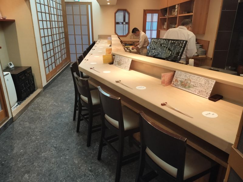 有限会社祇園おかだのアルバイト・バイト求人情報-04