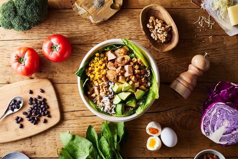 クリスプサラダワークス都心部エリア店舗のアルバイト・バイト求人情報-13