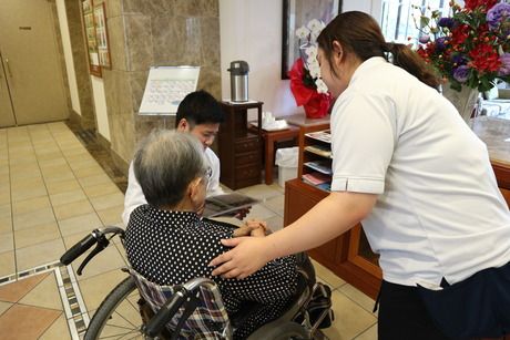 サン・ライフグループ　クローバーライフ厚木の求人3