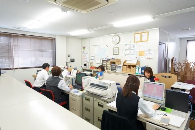 トミタパックス株式会社のアルバイト・バイト求人情報-02