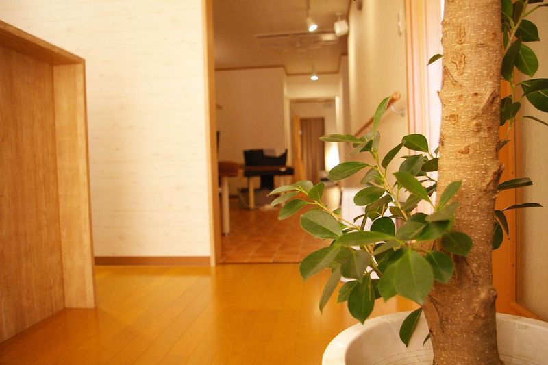 もみほぐしと足つぼマッサージ【リグレ 名古屋瑞穂区新瑞橋店】のアルバイト・バイト求人情報-03