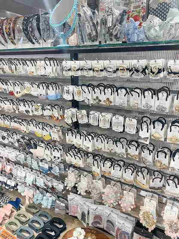 株式会社パレモ illusie300 イルーシーサンマルマル イオンモール かほく 店のアルバイト・バイト求人情報-06