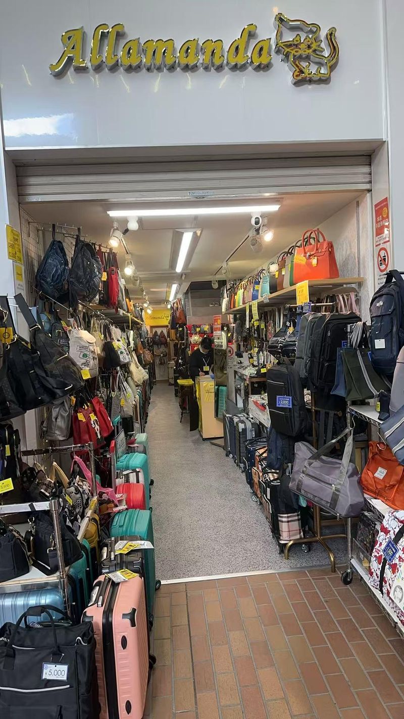 Allamanda神戸三宮店・神戸元町店のアルバイト・バイト求人情報-04