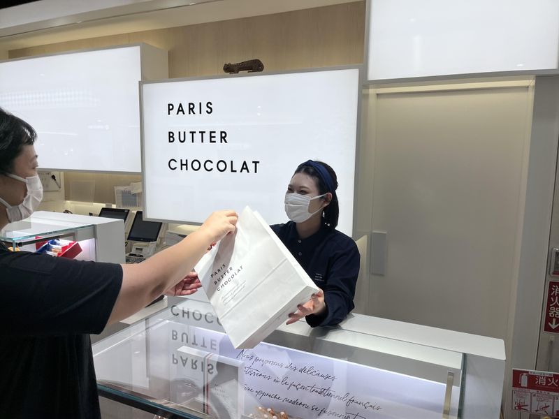 パリバターショコラ　西武池袋店のアルバイト・バイト求人情報-02