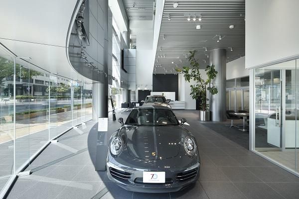 株式会社ベルク　ポルシェセンター神戸 新車ショールームのアルバイト・バイト求人情報-03