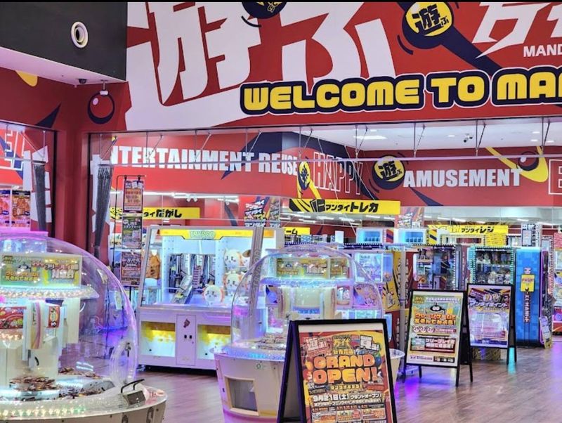 アミューズメントパーク万代トリアス久山店のアルバイト・バイト求人情報-03
