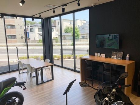 バイクショップはとや　株式会社AOBATO　カワサキプラザ川口のアルバイト・バイト求人情報-04