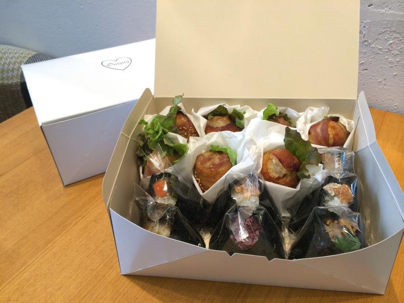 Onigily Cafe 中目黒店のアルバイト・バイト求人情報-03