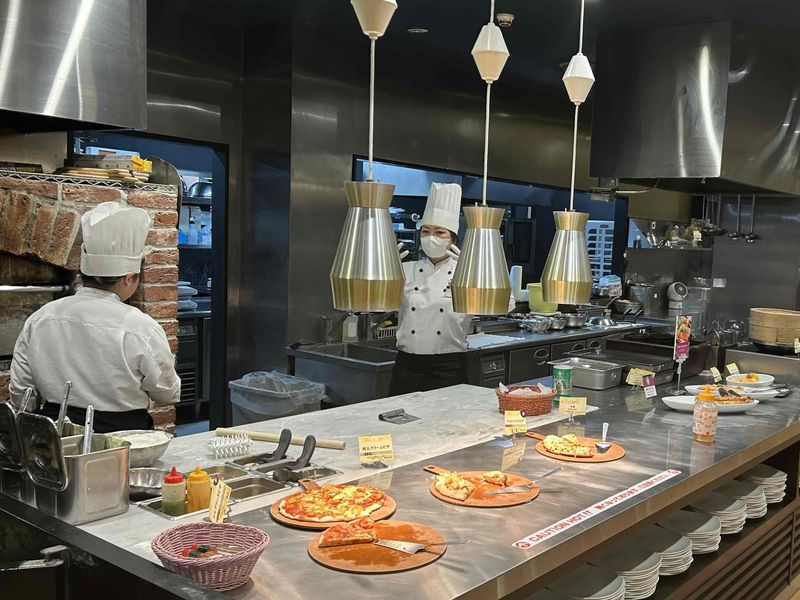 神戸クック・ワールドビュッフェ　伊勢崎店のアルバイト・バイト求人情報-02