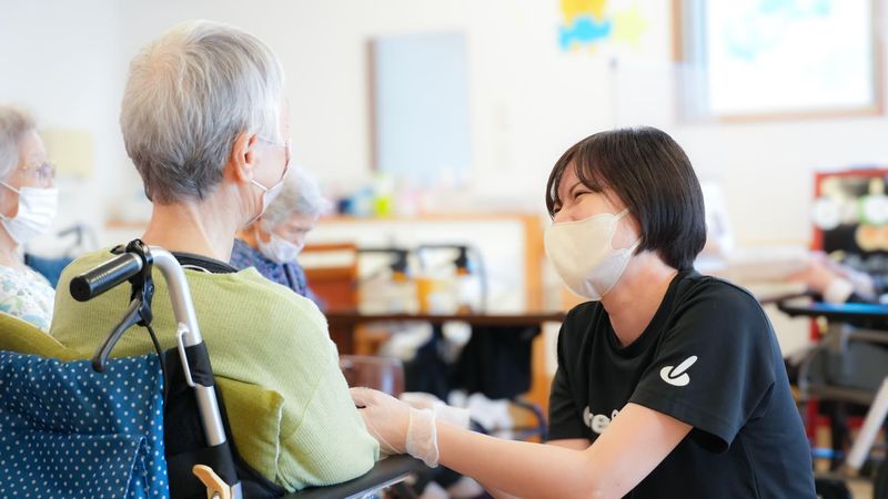 四つ葉のクローバー南千木(住宅型有料老人ホーム)株式会社ケアスイッチのアルバイト・バイト求人情報-02