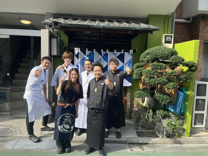 鮮魚と炉端焼き　魚炉魚炉のアルバイト・バイト求人情報-03