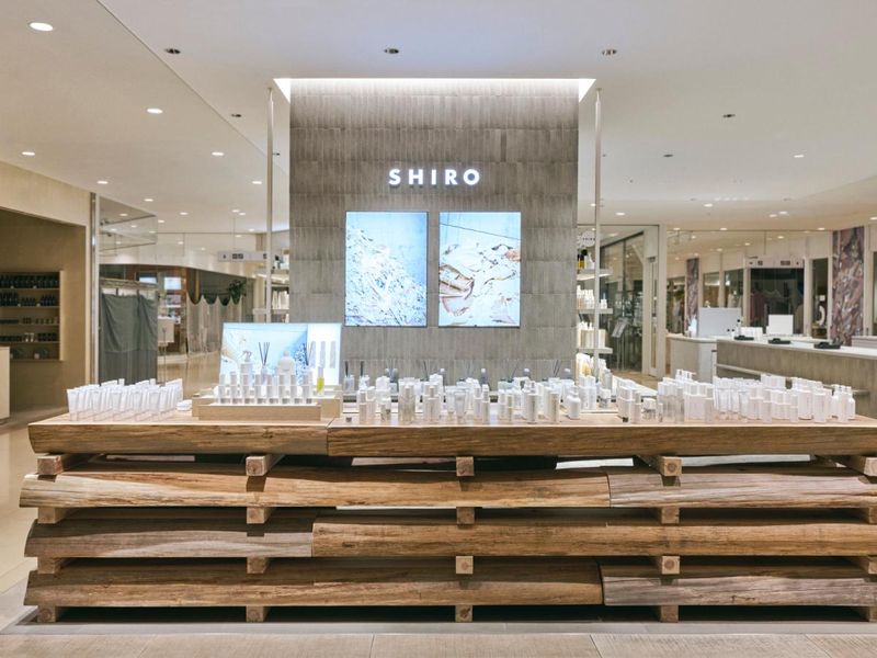 SHIRO ルミネ横浜店のアルバイト・バイト求人情報-03