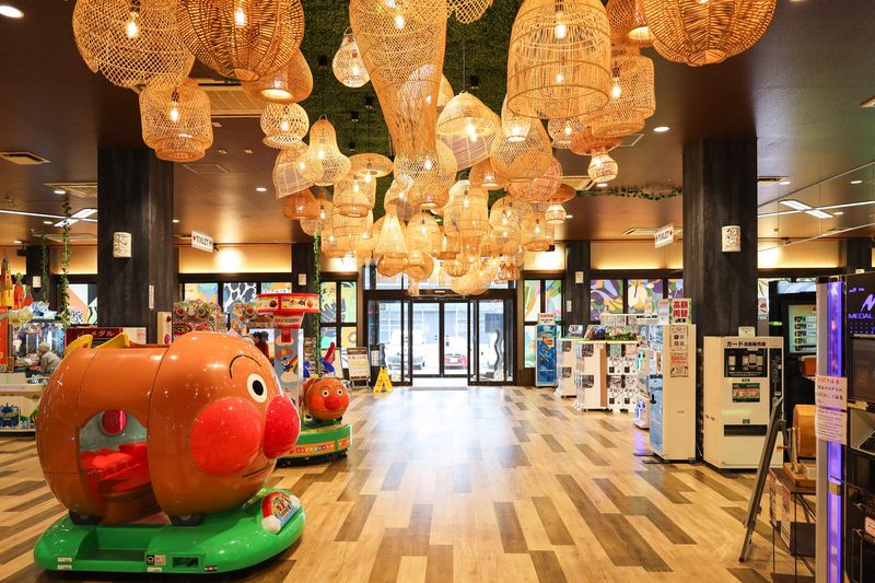 メジャーロード見附店WESTのアルバイト・バイト求人情報-03