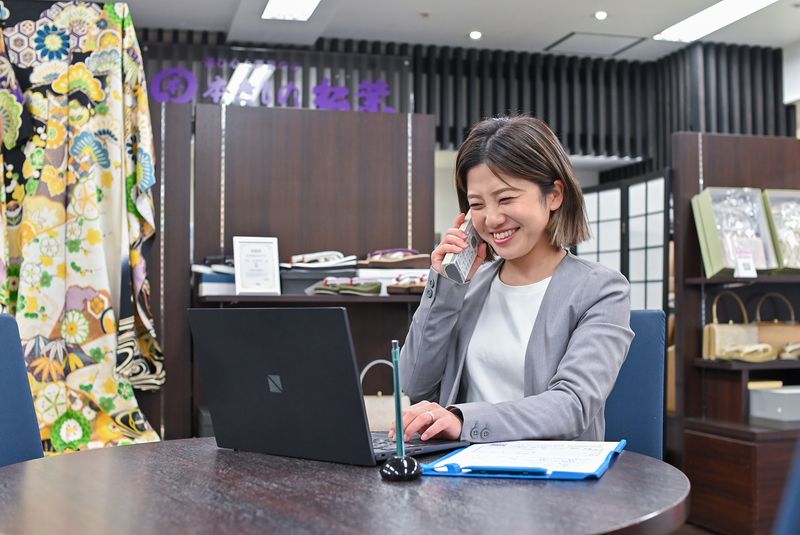 本きもの松葉 あべのアポロ店のアルバイト・バイト求人情報-03
