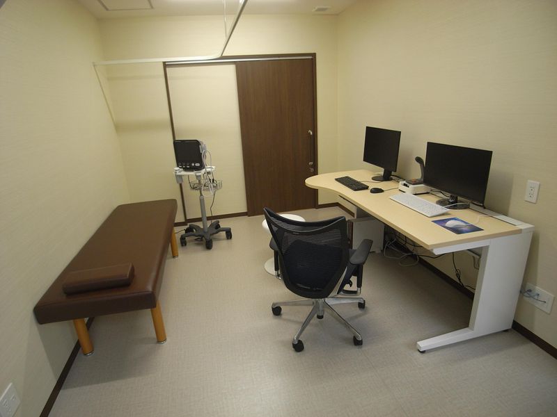 弘明寺整形外科リハビリテーションクリニックのアルバイト・バイト求人情報-03