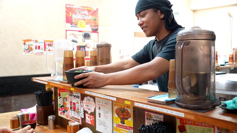 豚大学　新橋店のアルバイト・バイト求人情報-04