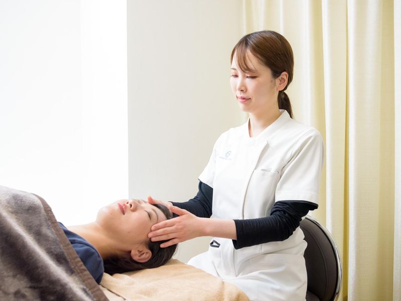 ナチュラルビューティーフェイス　横浜のアルバイト・バイト求人情報-05