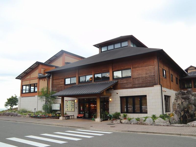 日帰り温泉山茶花の湯　お食事処　利休亭のアルバイト・バイト求人情報-02