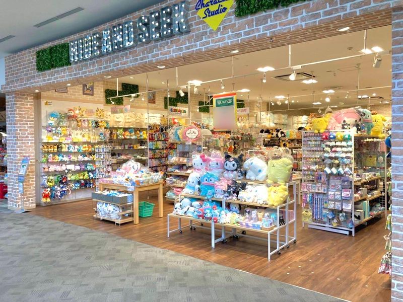 HIDE AND SEEK　イオンモール東員店のアルバイト・バイト求人情報-16