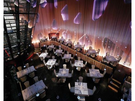 株式会社HUGE　RESTAURANT DAZZLEの求人情報