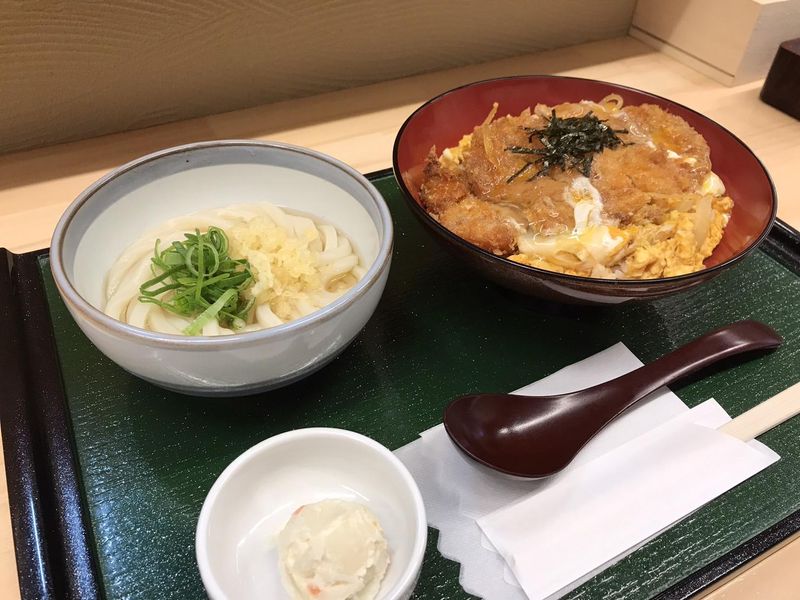 薩摩製麺所のアルバイト・バイト求人情報-01