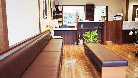 木山調剤薬局のアルバイト・バイト求人情報-02