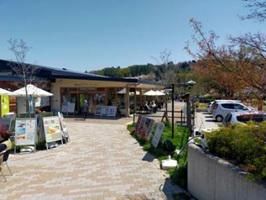 一冨士ケータリング株式会社【道の駅 奥河内くろまろの郷】のアルバイト・バイト求人情報-03