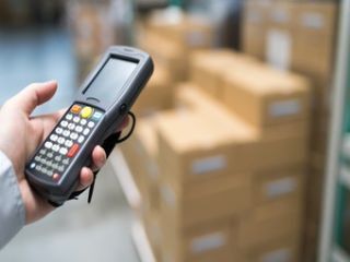 株式会社マインズ