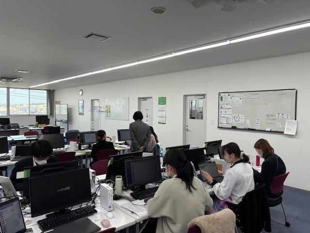 株式会社スギファーマシステムズ │ スギ薬局本社内オフィスの派遣求人情報