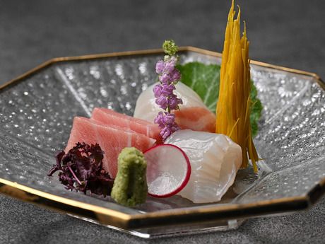 ホテルグランドティアラ南名古屋　株式会社リオ・ホテルズ/日本料理「康」[102210G]のアルバイト・バイト求人情報-02