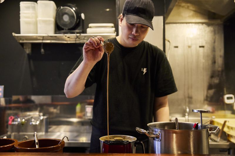 汁なし担担麺専門　キング軒　東京店のアルバイト・バイト求人情報-03