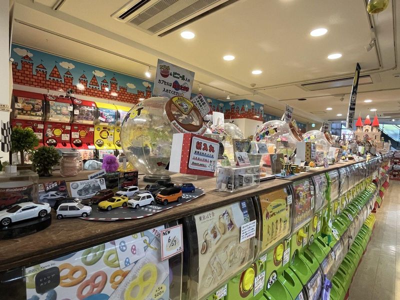 ガチャ王国 広島本通店のアルバイト・バイト求人情報-03